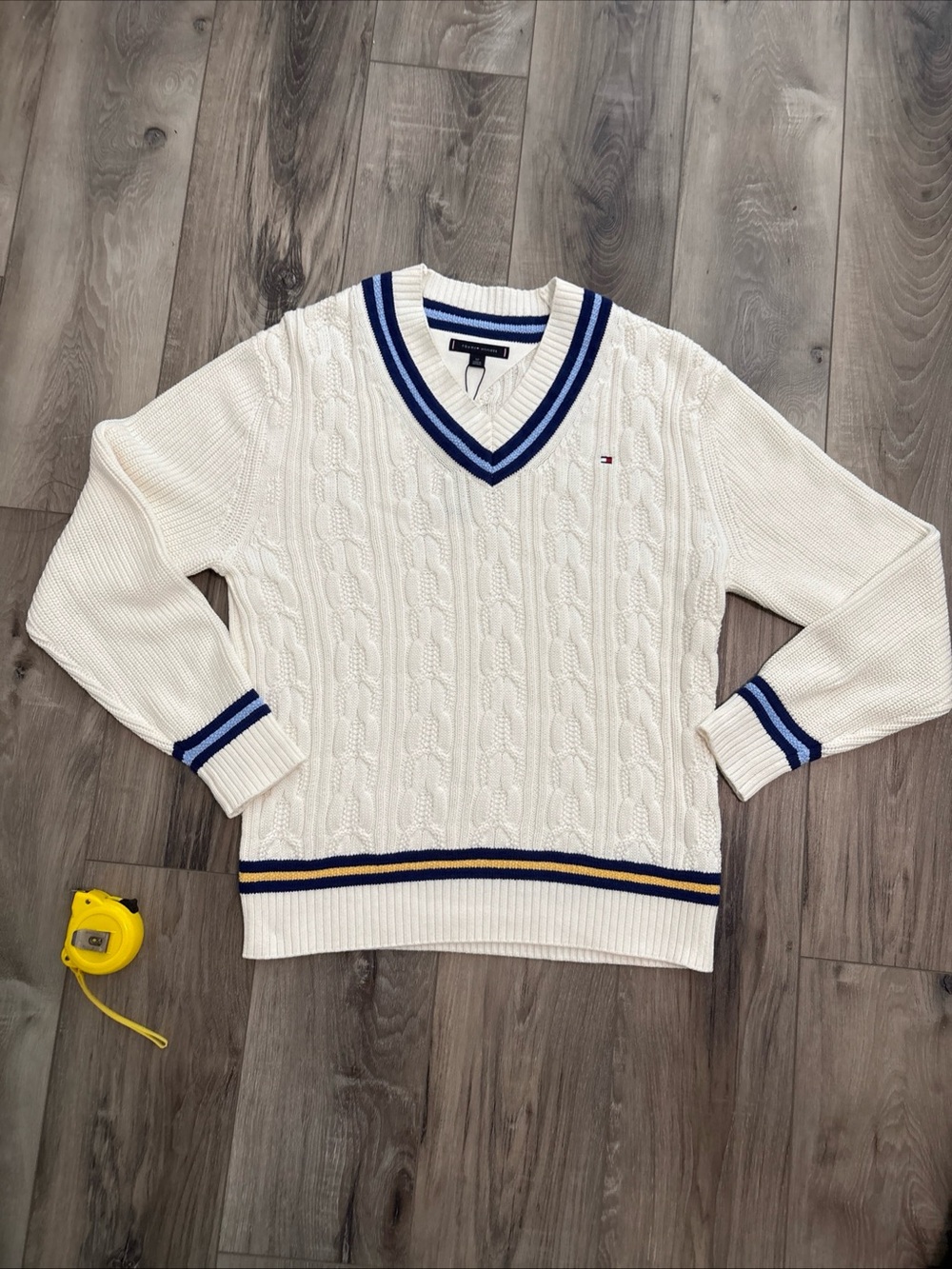Tommy Hilfiger Cream Cable-Knit V-Neck Sweater with Blue Trim